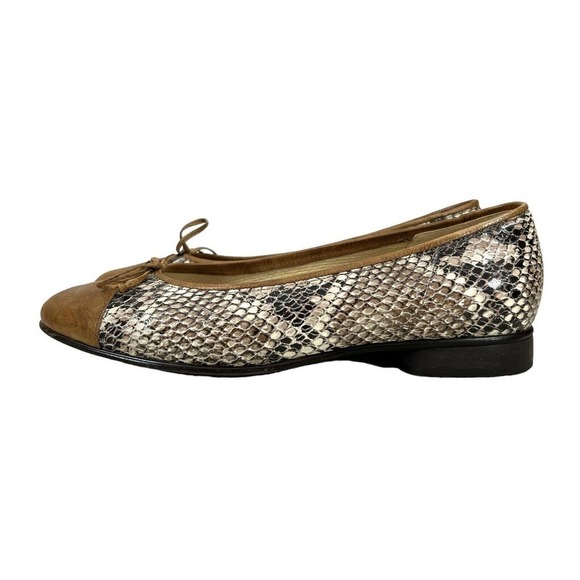 Garbor Loafers Snake Embossed Brown Leather Cap Toe Slip On Women's Size 8.5-9 - Picture 2 of 9